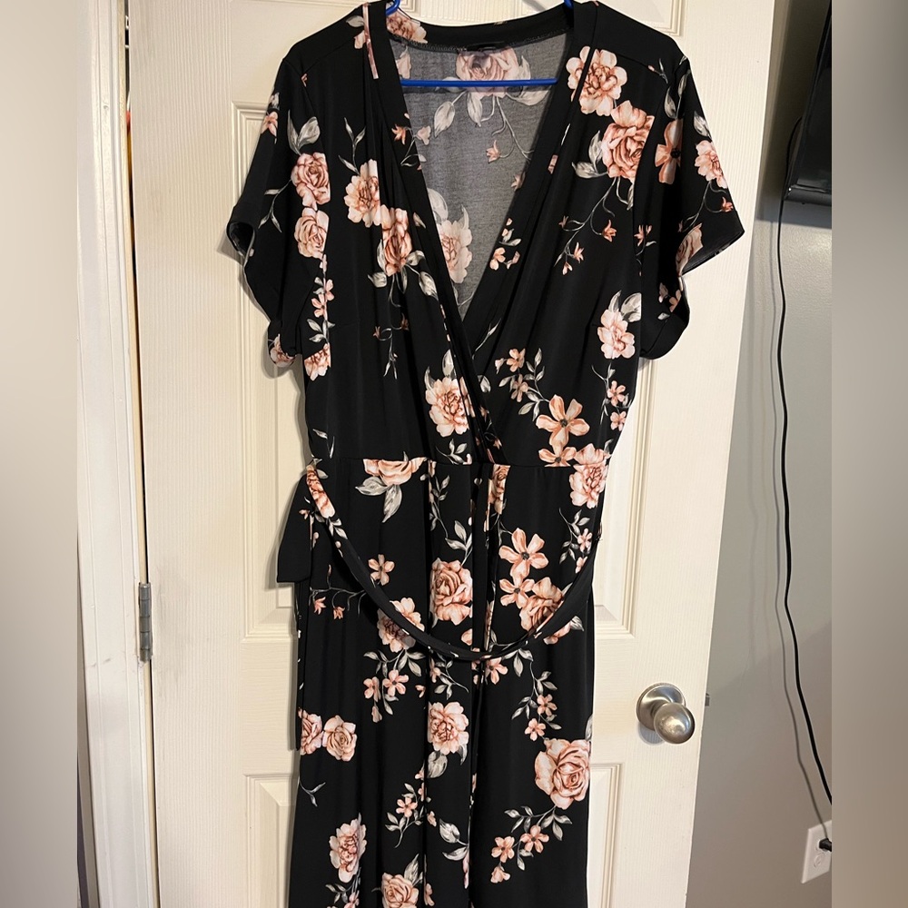 Black floral Torrid dress